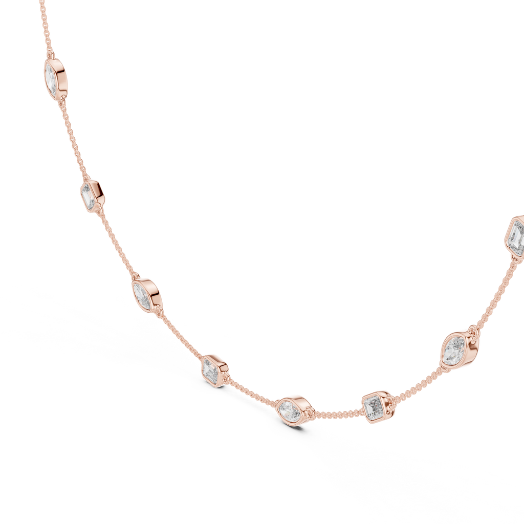 Charming Emerald And Marquise Diamond Necklace