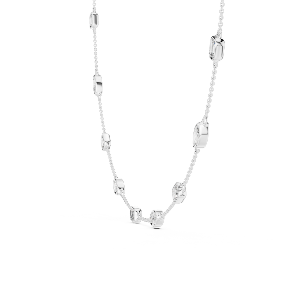 Charming Emerald And Marquise Diamond Necklace