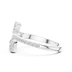 Leaf Inspired Round Cut Diamoond Engagement Ring