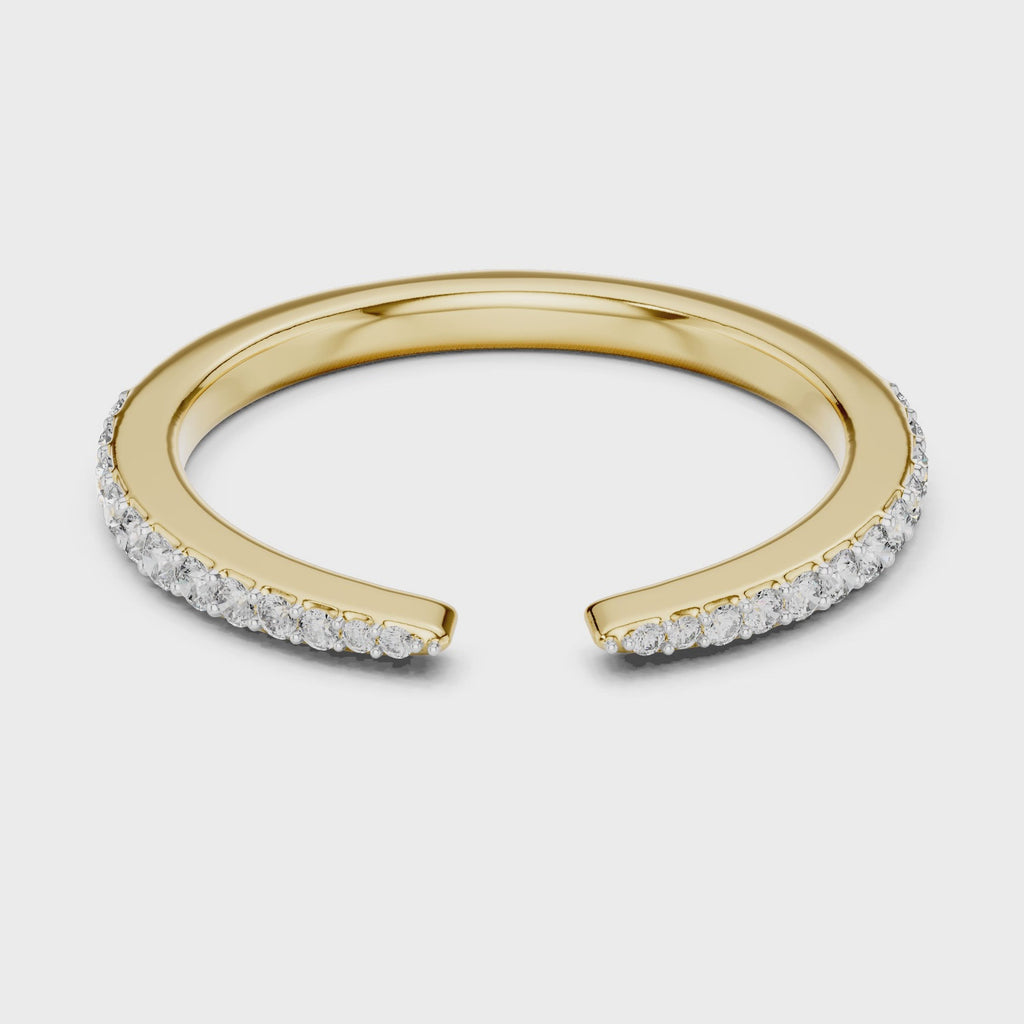 Round Cut Open Claw Diamond Engagement Ring